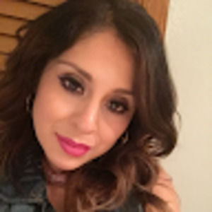 Meet your Posher, Gaby